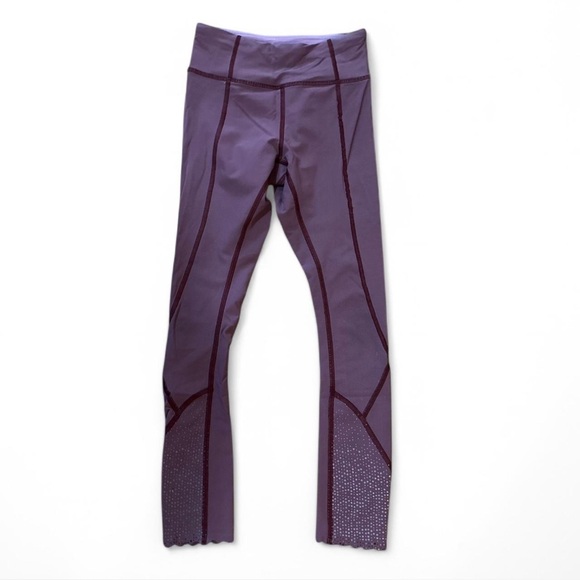 Lululemon - Picture 2 of 3